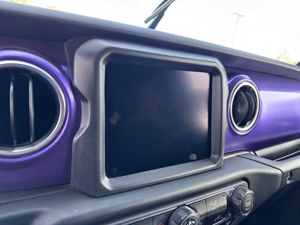 Thumbnail: 2021 Jeep Wrangler - 5