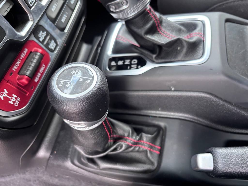 Thumbnail: 2021 Jeep Wrangler - 11