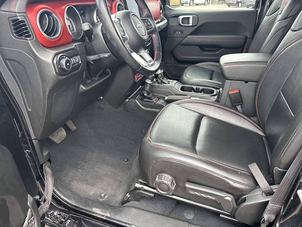 Thumbnail: 2022 Jeep Wrangler - 19