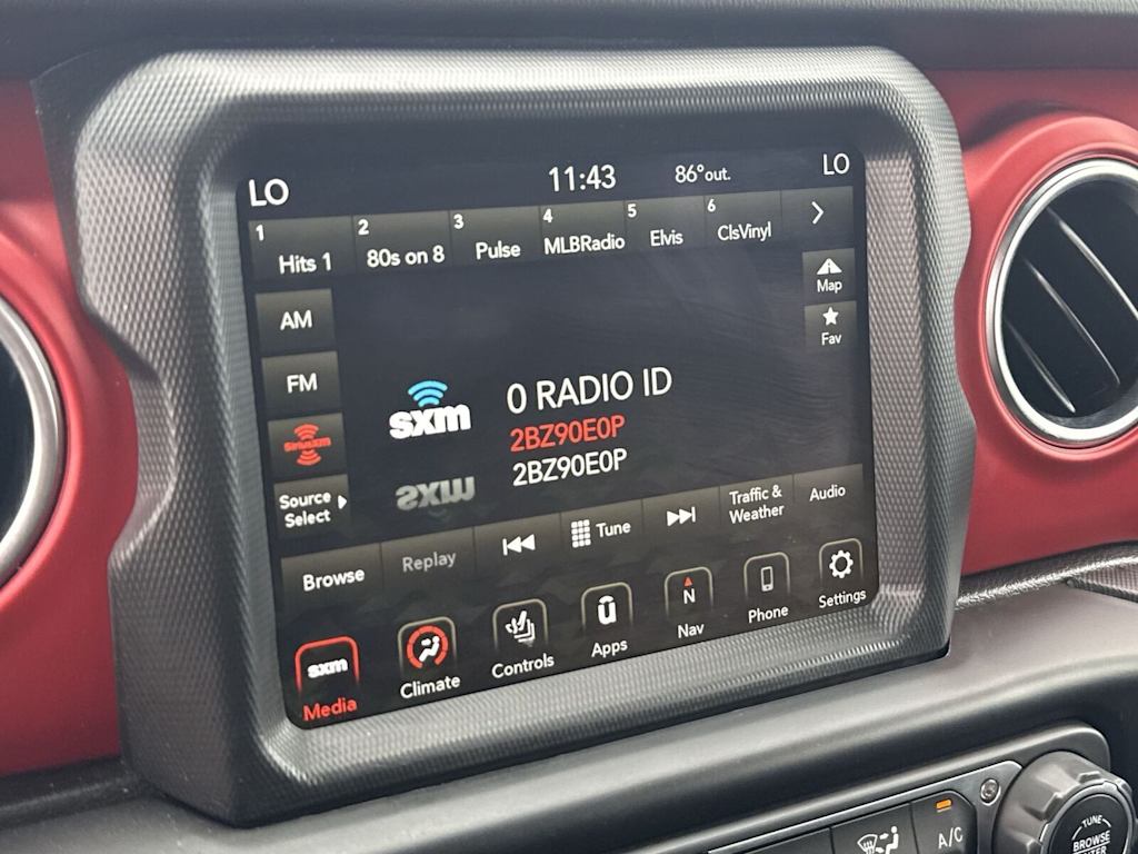 Thumbnail: 2022 Jeep Wrangler - 22