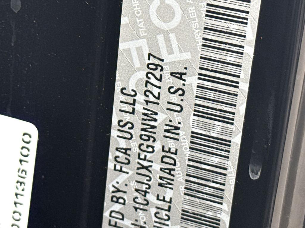 Thumbnail: 2022 Jeep Wrangler - 14