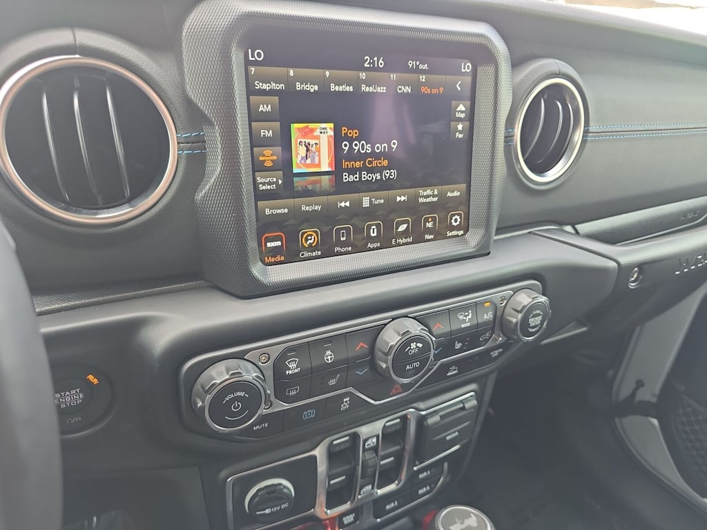 Thumbnail: 2023 Jeep Wrangler - 14