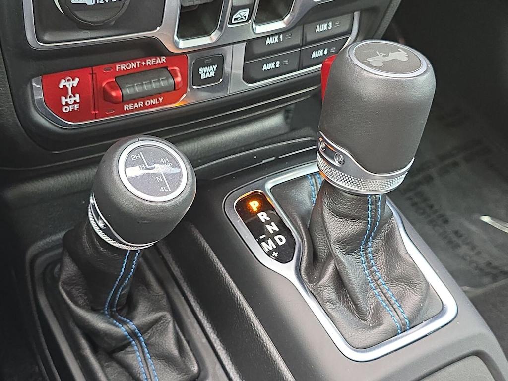 Thumbnail: 2023 Jeep Wrangler - 15