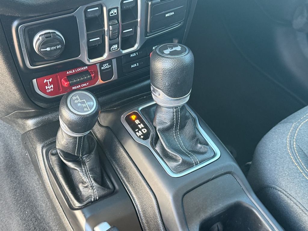 Thumbnail: 2024 Jeep Wrangler - 14