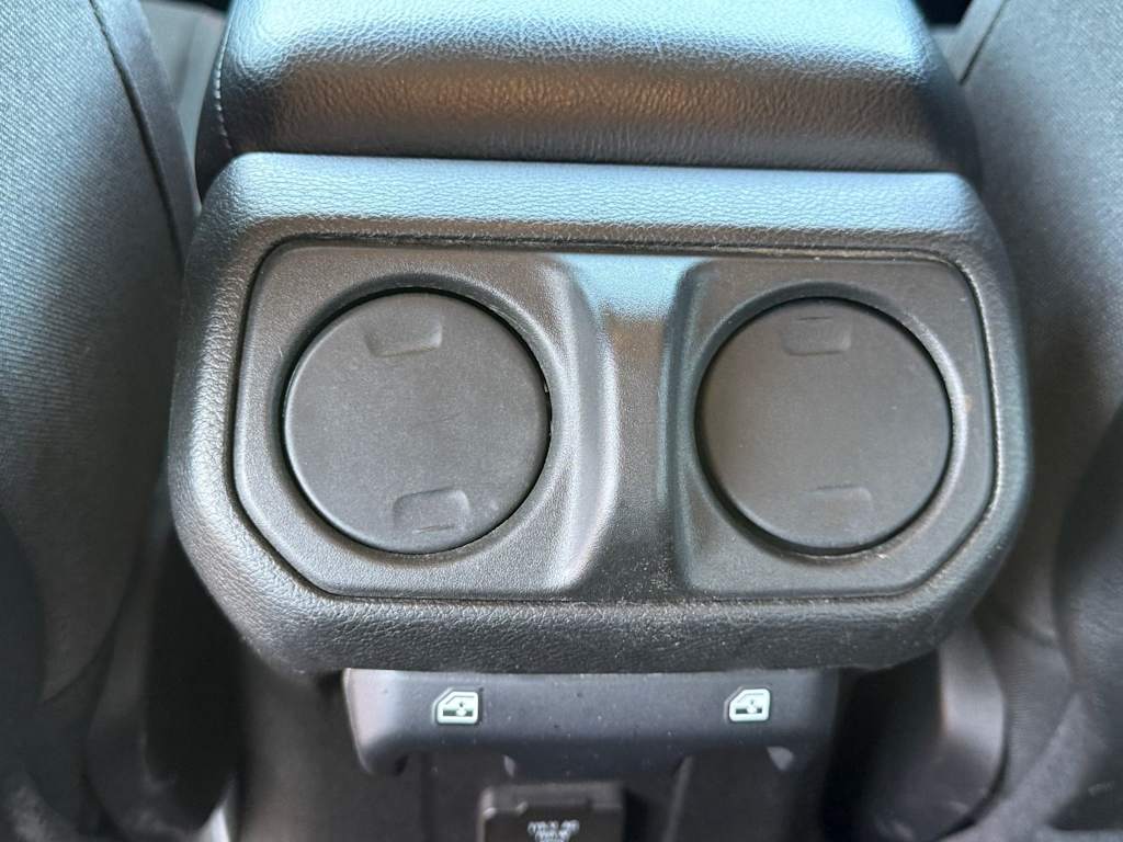 Thumbnail: 2024 Jeep Wrangler - 17