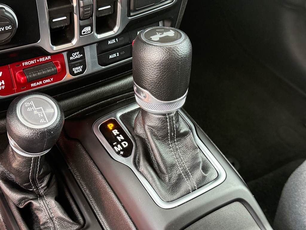 Thumbnail: 2024 Jeep Wrangler - 13