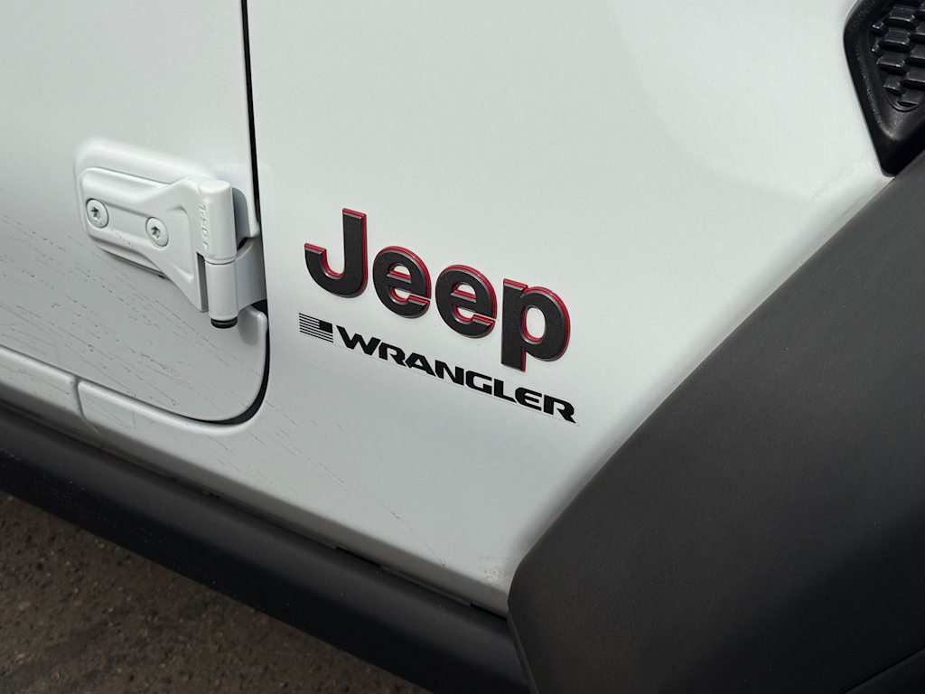 Thumbnail: 2024 Jeep Wrangler - 7