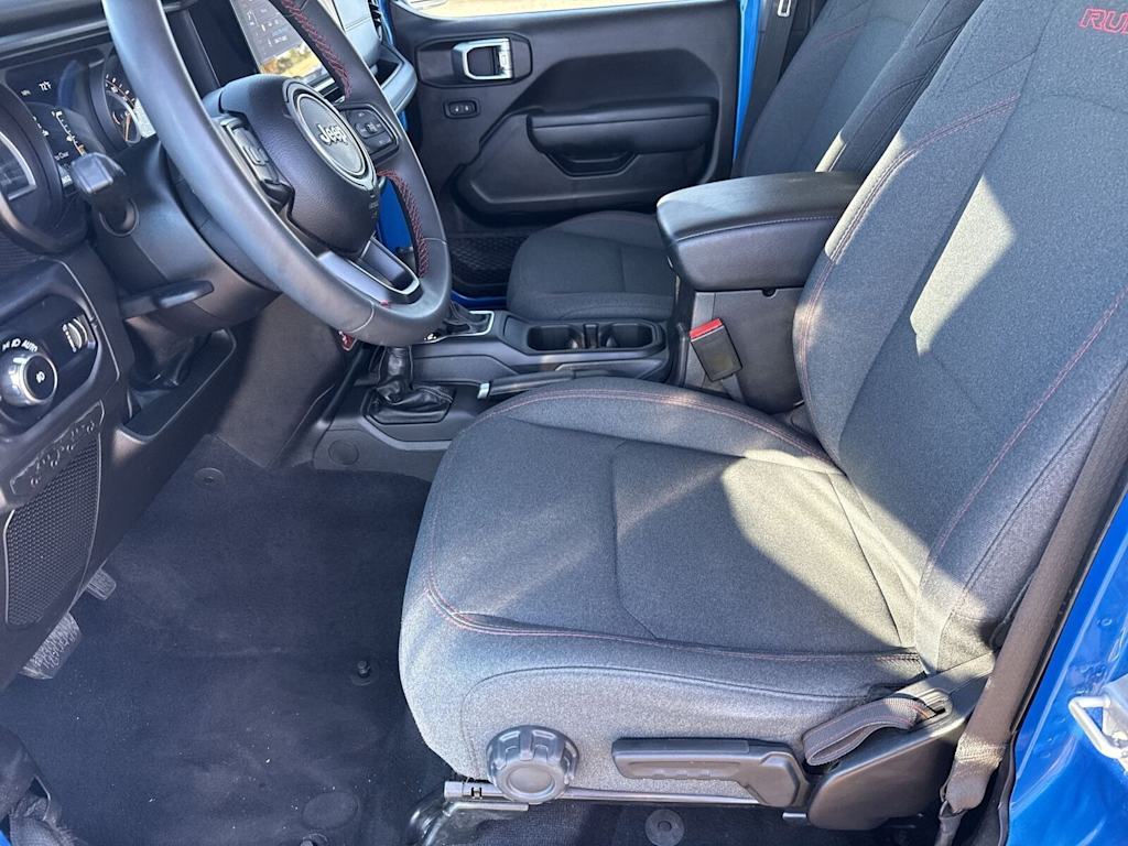 Thumbnail: 2025 Jeep Wrangler - 21