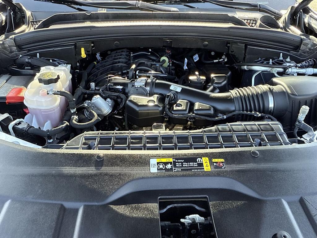 Thumbnail: 2024 Jeep Grand Cherokee L - 9