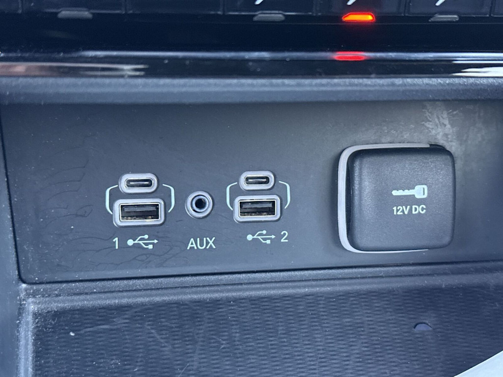 Thumbnail: 2024 Jeep Grand Cherokee L - 28