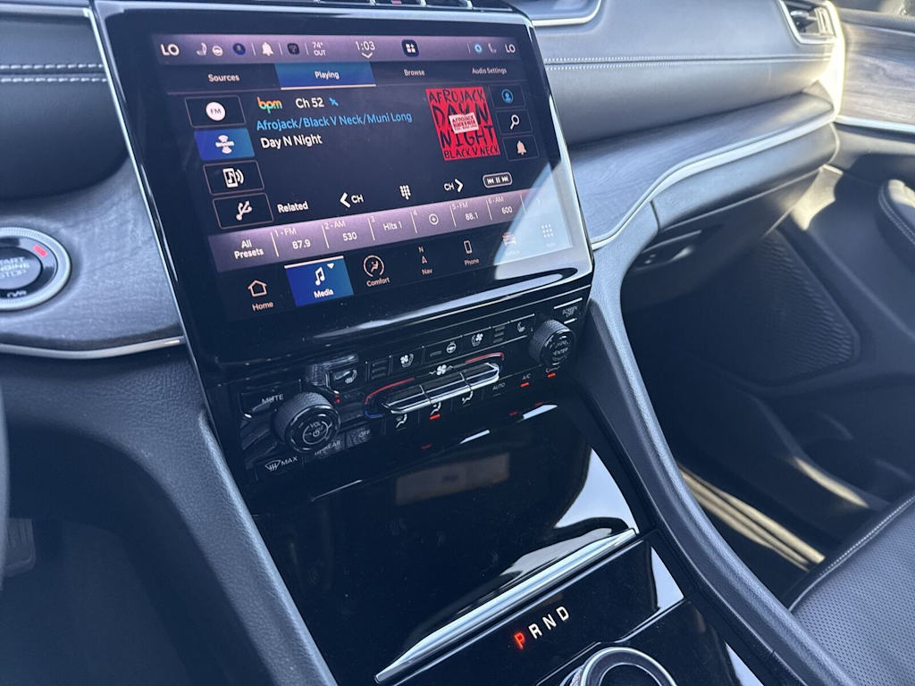 Thumbnail: 2024 Jeep Grand Cherokee L - 13