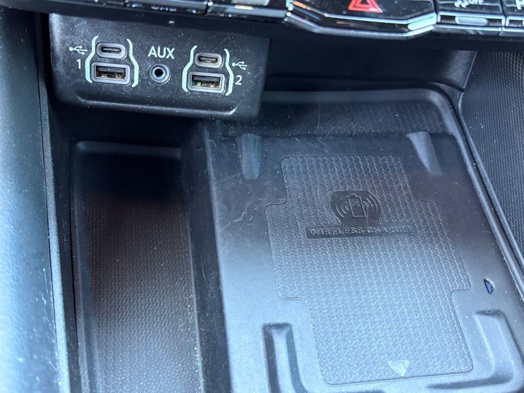 Thumbnail: 2022 Dodge Durango - 25