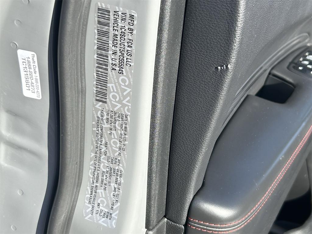 2023 Dodge Durango R/T 17