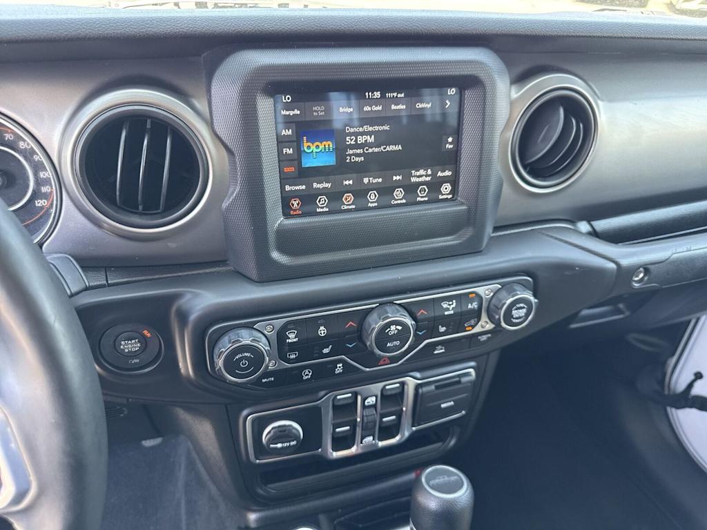 Thumbnail: 2020 Jeep Gladiator - 12