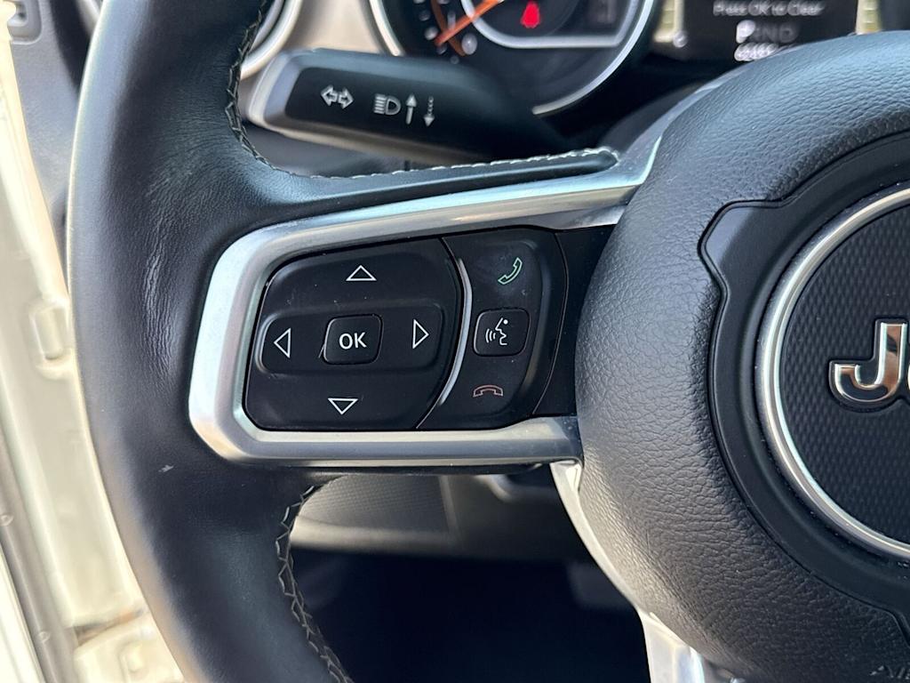 Thumbnail: 2020 Jeep Gladiator - 25