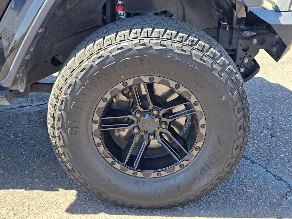 Thumbnail: 2020 Jeep Gladiator - 7