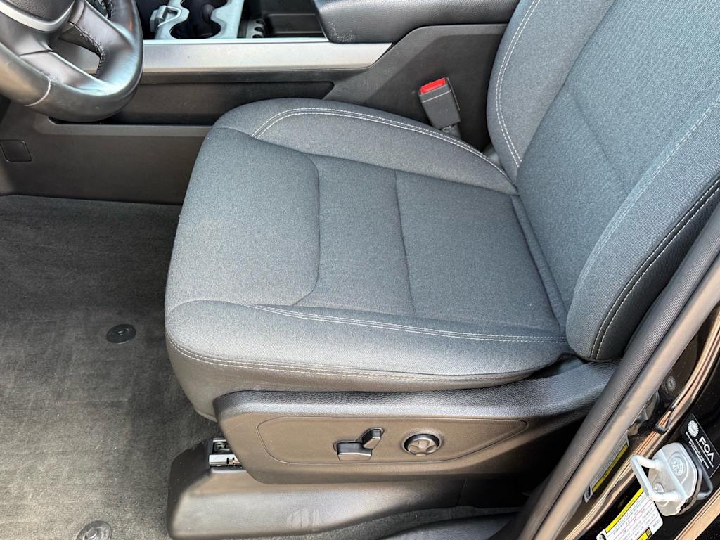 2021 RAM 1500 Big Horn 23