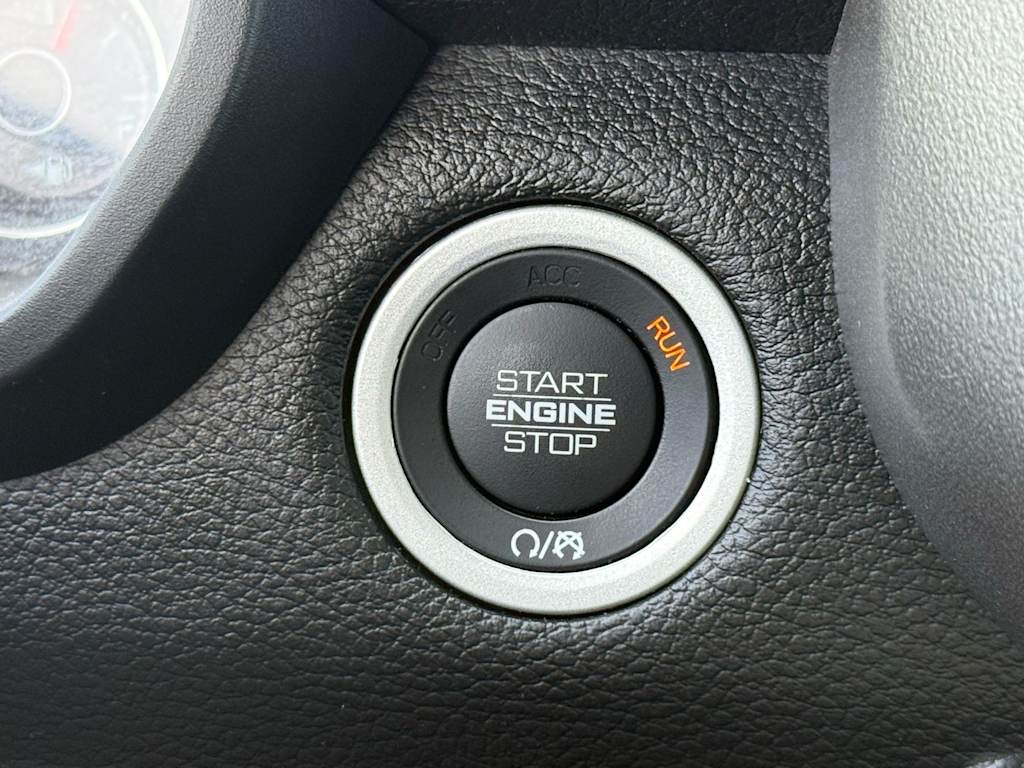 2021 RAM 1500 Big Horn 32