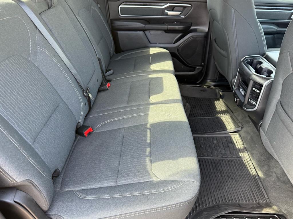 2021 RAM 1500 Big Horn 34