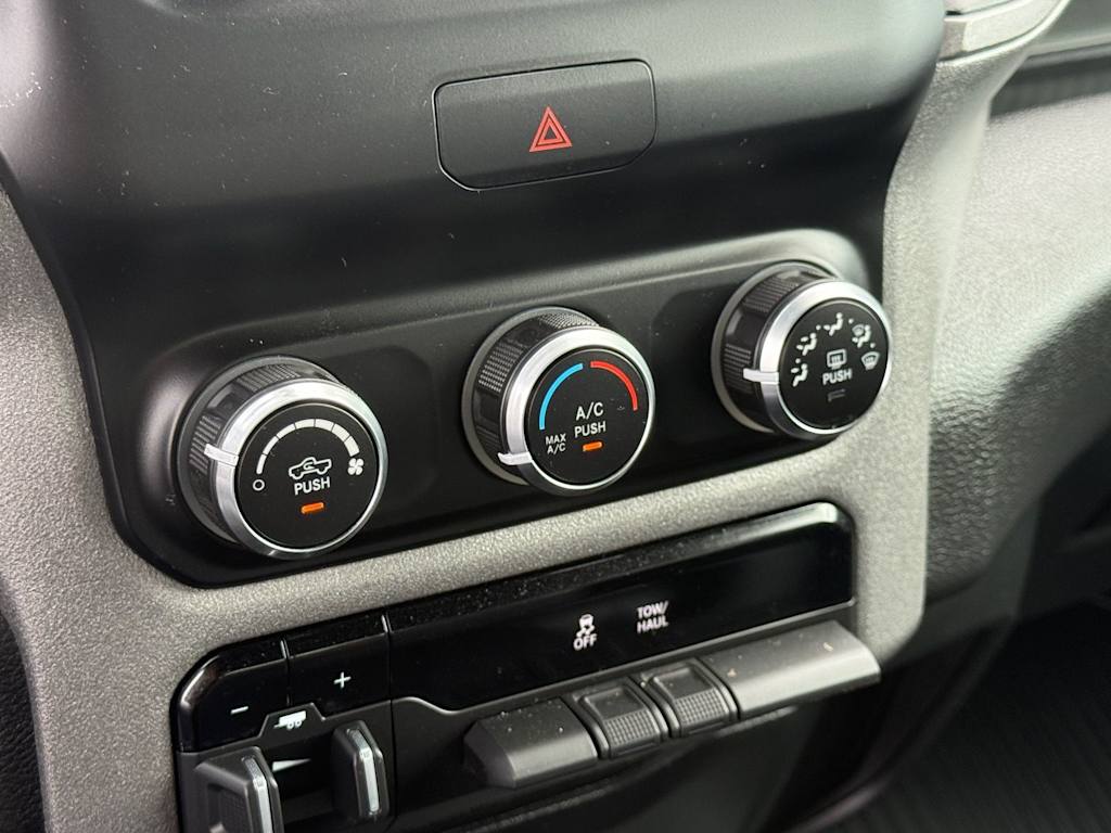 Thumbnail: 2022 RAM 1500 - 22