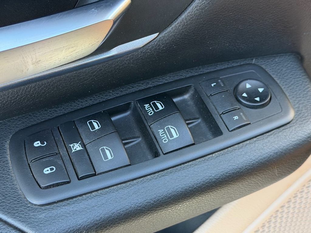 Thumbnail: 2019 RAM 1500 - 19
