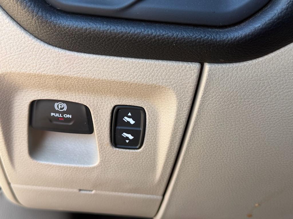 Thumbnail: 2019 RAM 1500 - 13