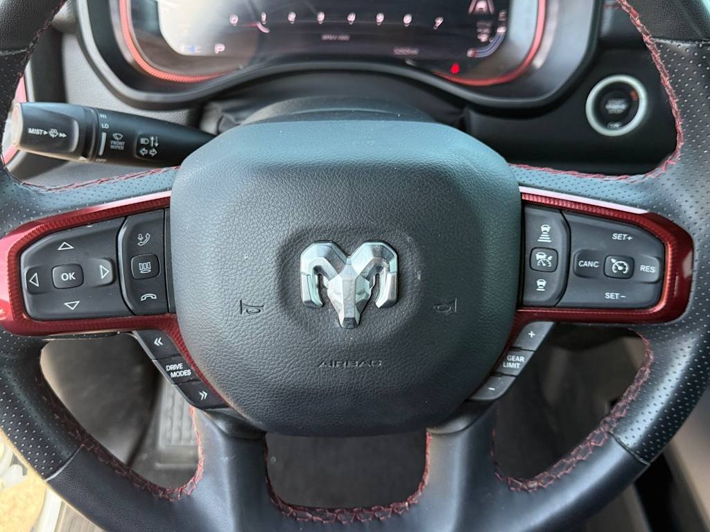Thumbnail: 2025 RAM 1500 - 15