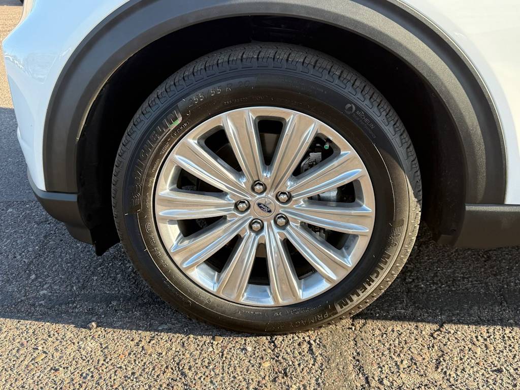 Thumbnail: 2021 Ford Explorer - 6