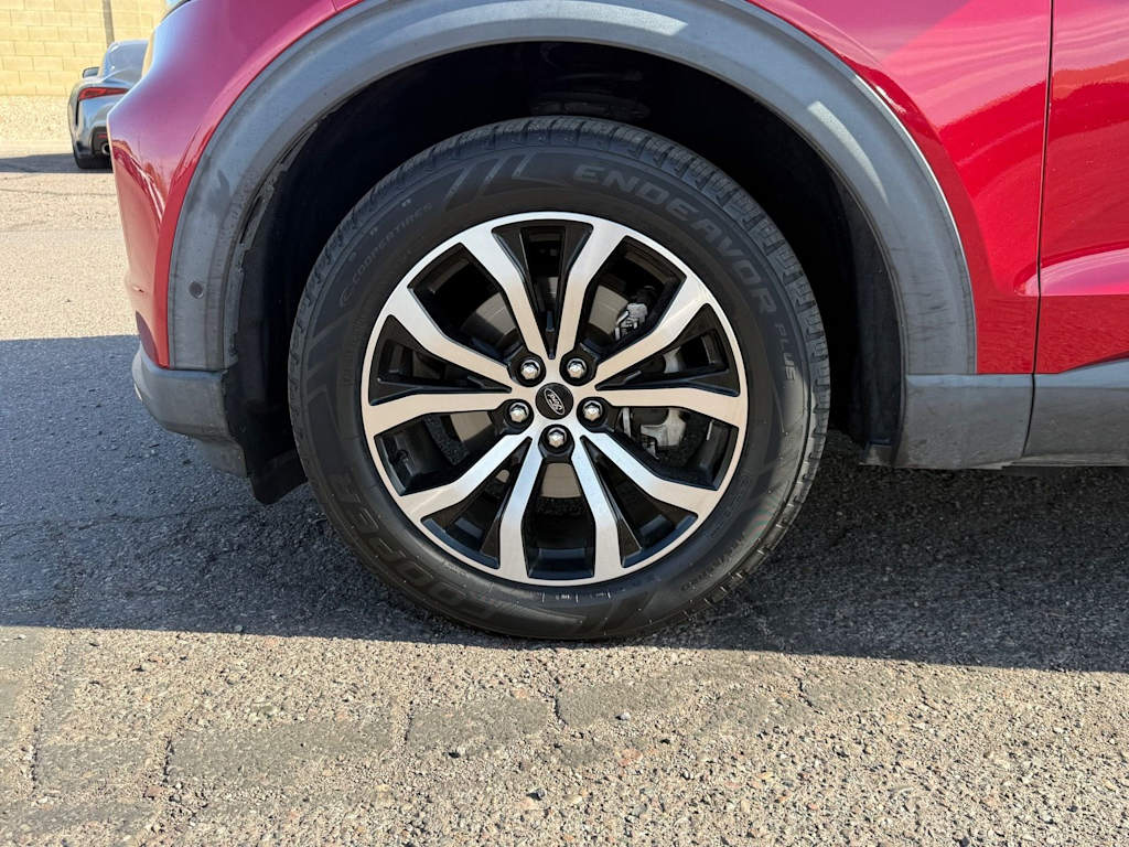 Thumbnail: 2020 Ford Explorer - 5