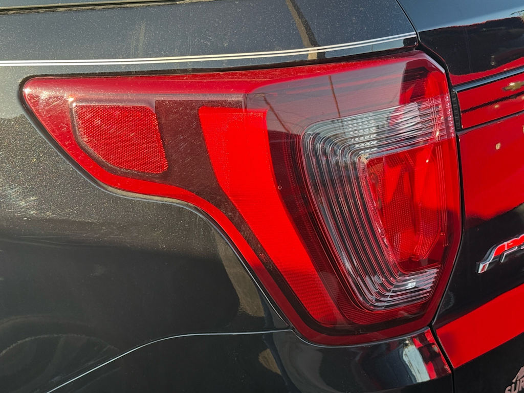2019 Ford Explorer Sport 16