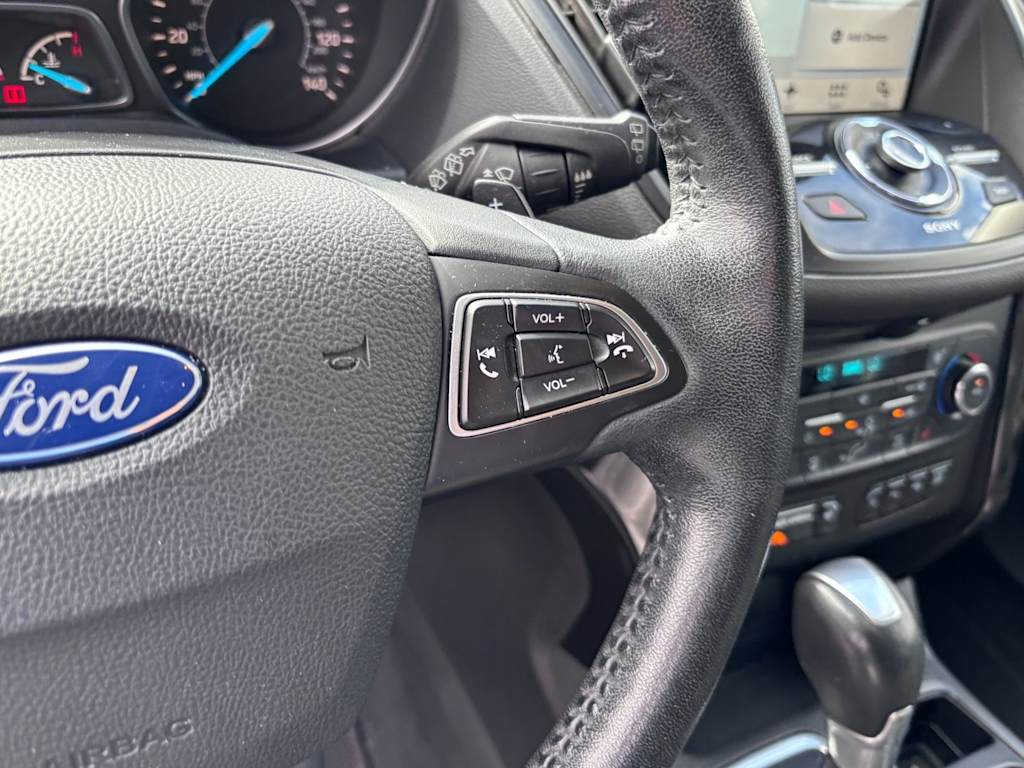 Thumbnail: 2017 Ford Escape - 21