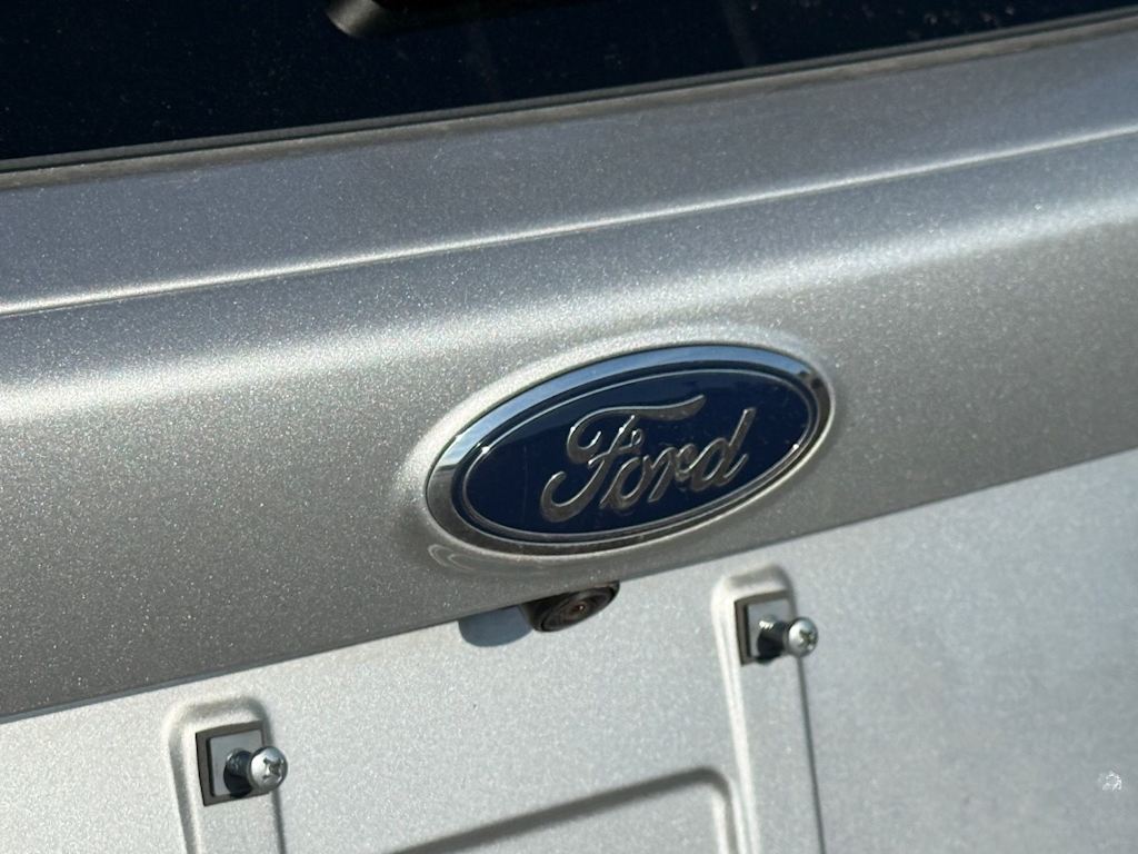 Thumbnail: 2019 Ford Escape - 18