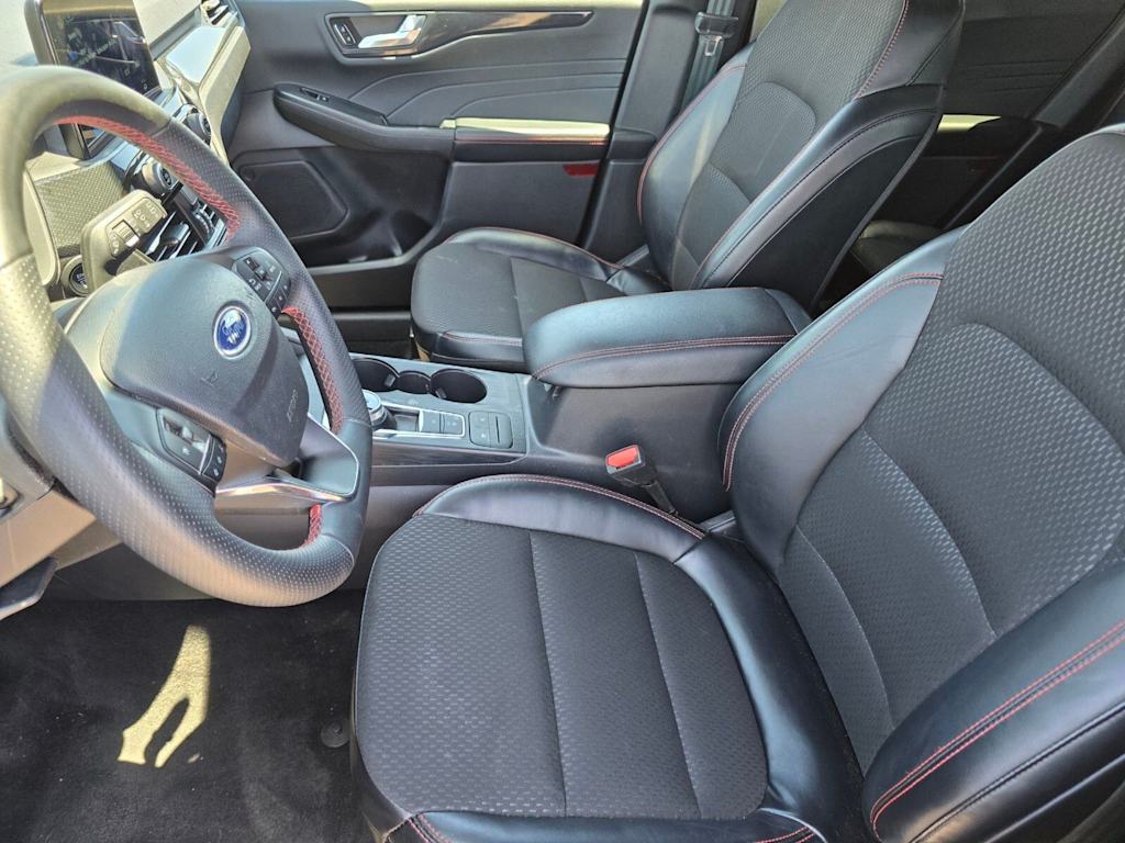 Thumbnail: 2025 Ford Escape - 10