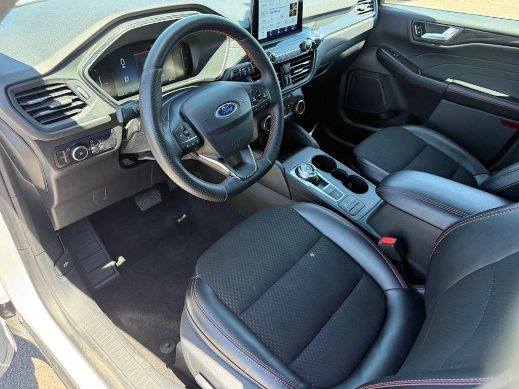 Thumbnail: 2025 Ford Escape - 9