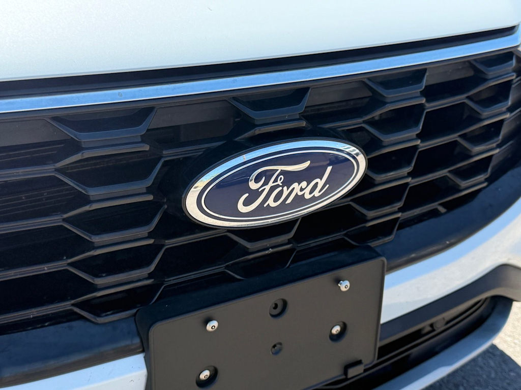 Thumbnail: 2025 Ford Escape - 7