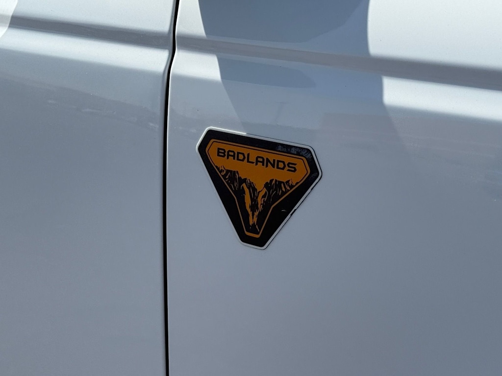 Thumbnail: 2023 Ford Bronco - 5