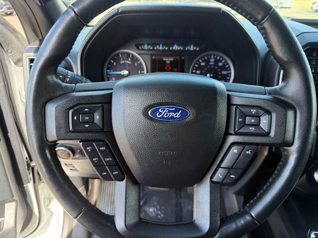 Thumbnail: 2021 Ford Expedition - 21