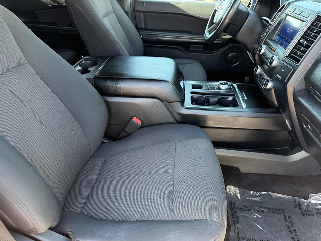 Thumbnail: 2021 Ford Expedition - 32