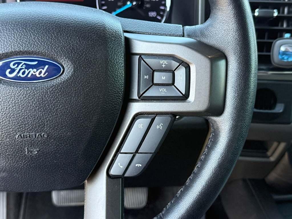 Thumbnail: 2020 Ford Expedition - 23