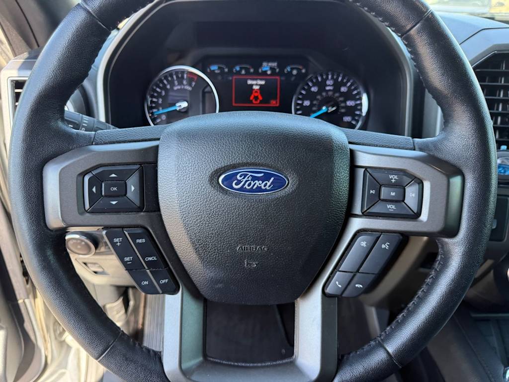 Thumbnail: 2020 Ford Expedition - 21
