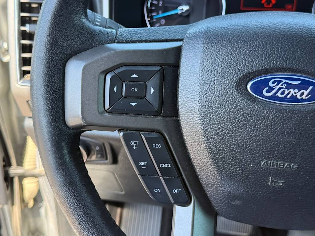 Thumbnail: 2020 Ford Expedition - 22