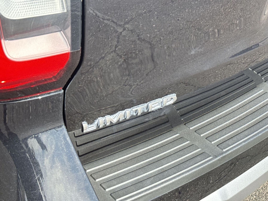 Thumbnail: 2024 Ford Expedition - 6