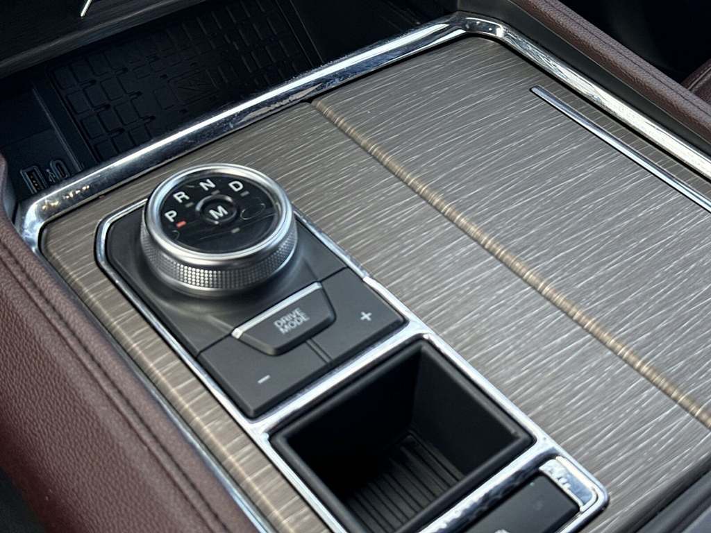 Thumbnail: 2024 Ford Expedition - 15