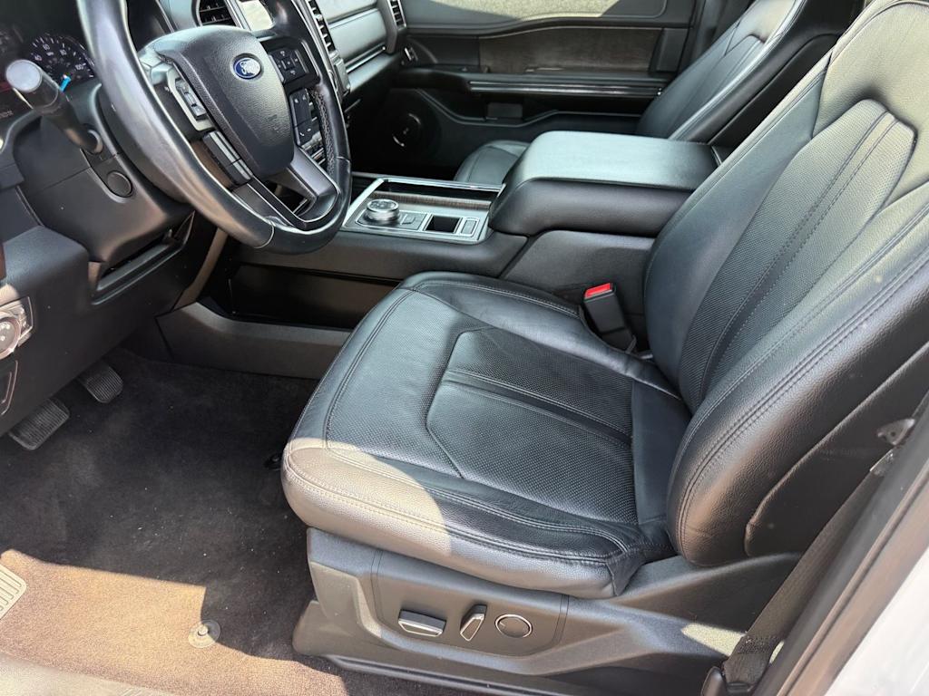 Thumbnail: 2018 Ford Expedition - 9