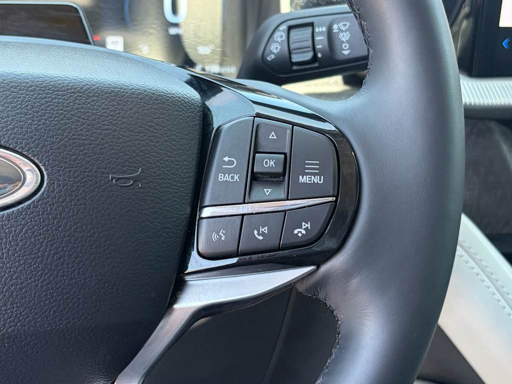 Thumbnail: 2025 Ford Explorer - 18