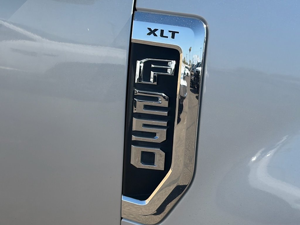 Thumbnail: 2018 Ford F-250 - 6