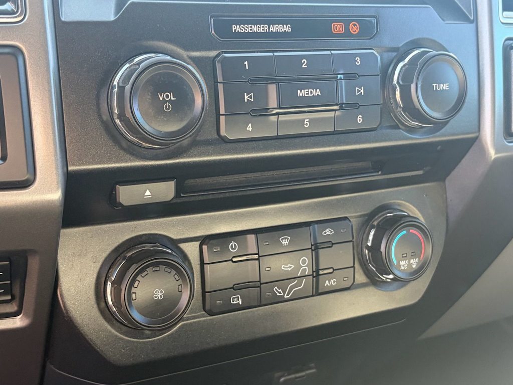 Thumbnail: 2018 Ford F-250 - 18