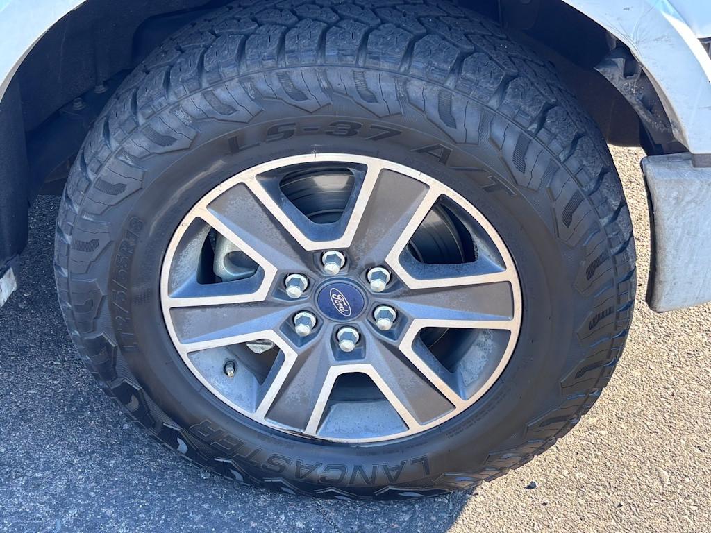 Thumbnail: 2017 Ford F-150 - 6