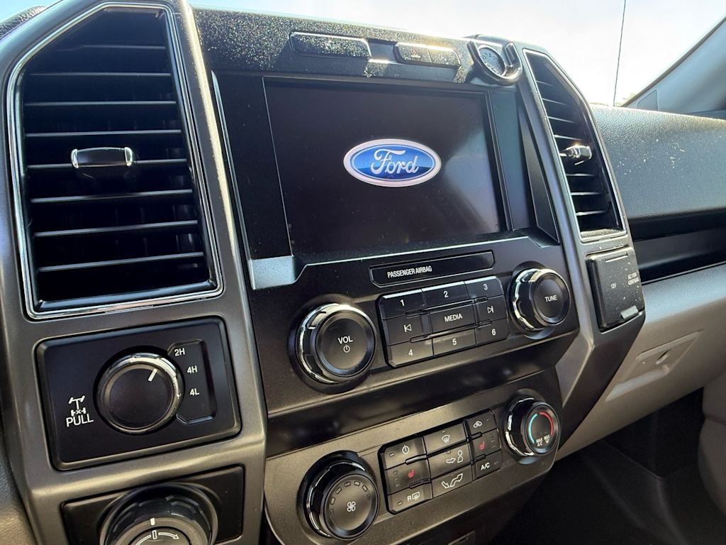 Thumbnail: 2019 Ford F-150 - 8