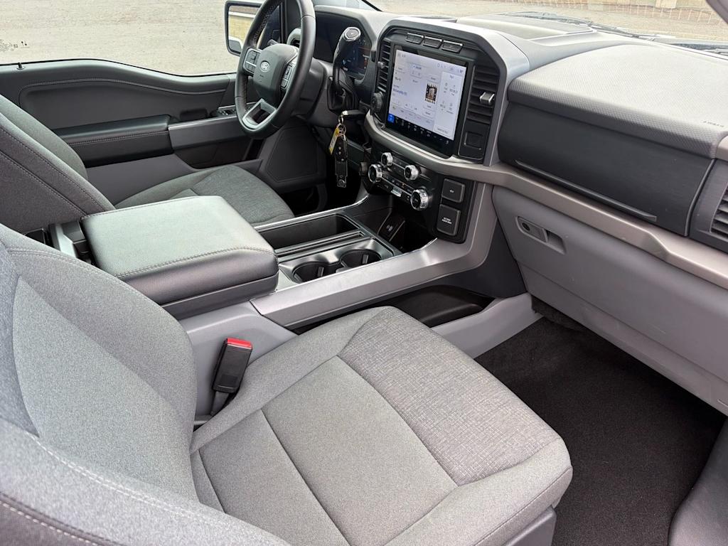 Thumbnail: 2024 Ford F-150 - 33